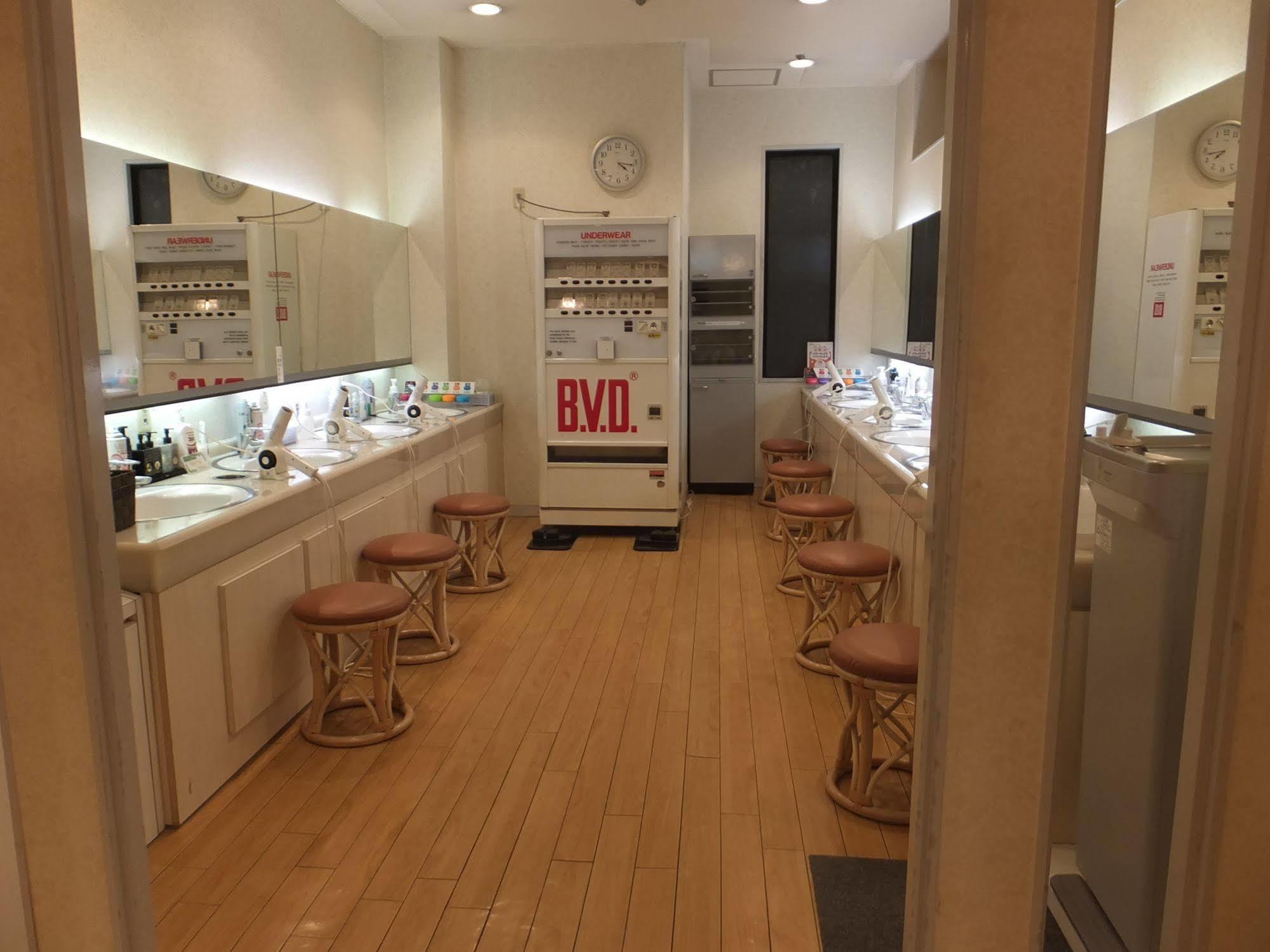Hotel Wellbe Sakae Nagoja Exteriér fotografie